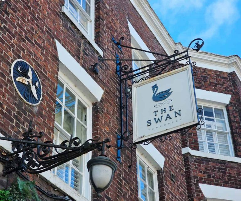 Review: The Swan, Tarporley, Cheshire, UK