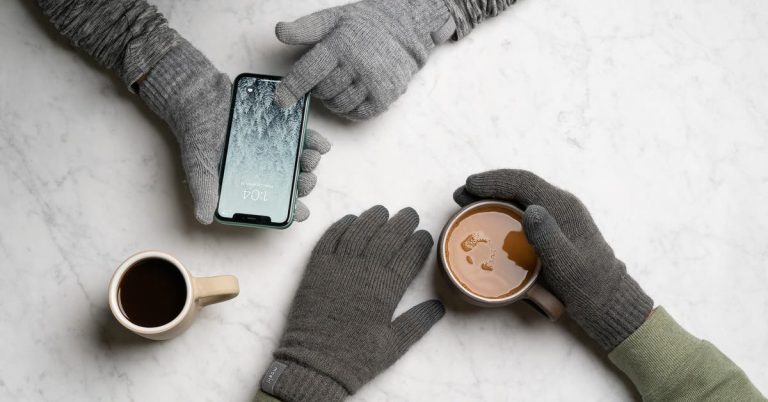 The 5 Best Touchscreen Winter Gloves of 2025