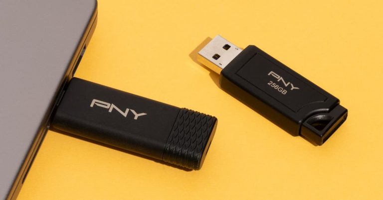 The 2 Best USB Flash Drives of 2025