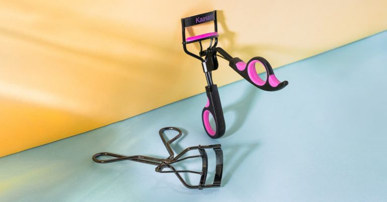 The Best Eyelash Curler | Reviews by Wirecutter