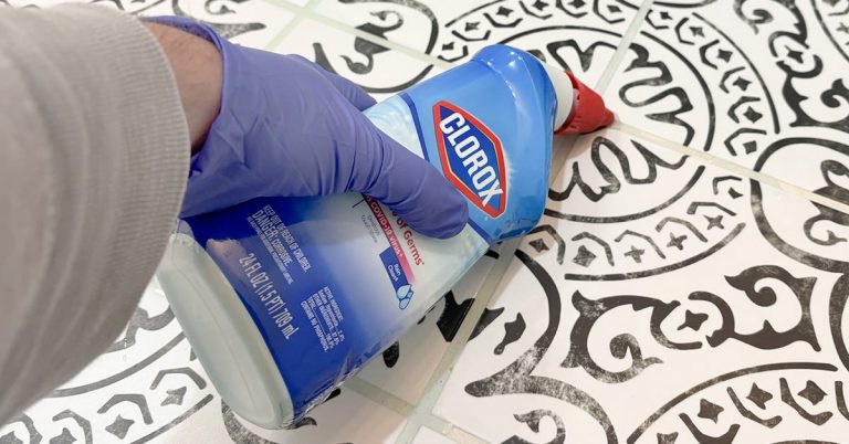 This Gel You Likely Already Own Works Surprisingly Well at Cleaning Dirty Grout