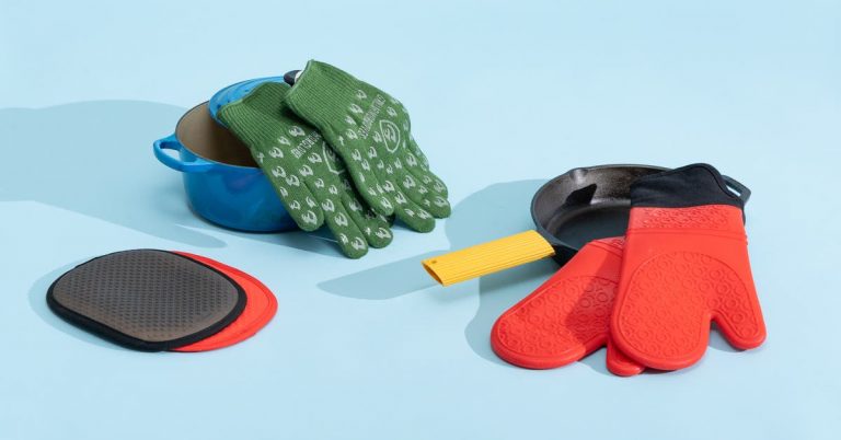 The 5 Best Oven Mitts and Pot Holders of 2025