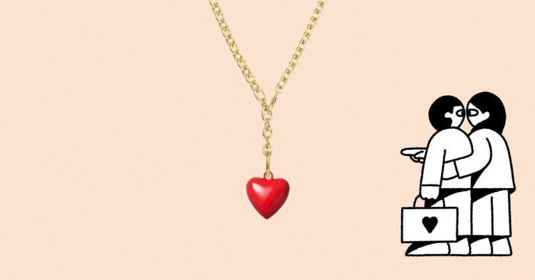 I Want This Heart Necklace, Please